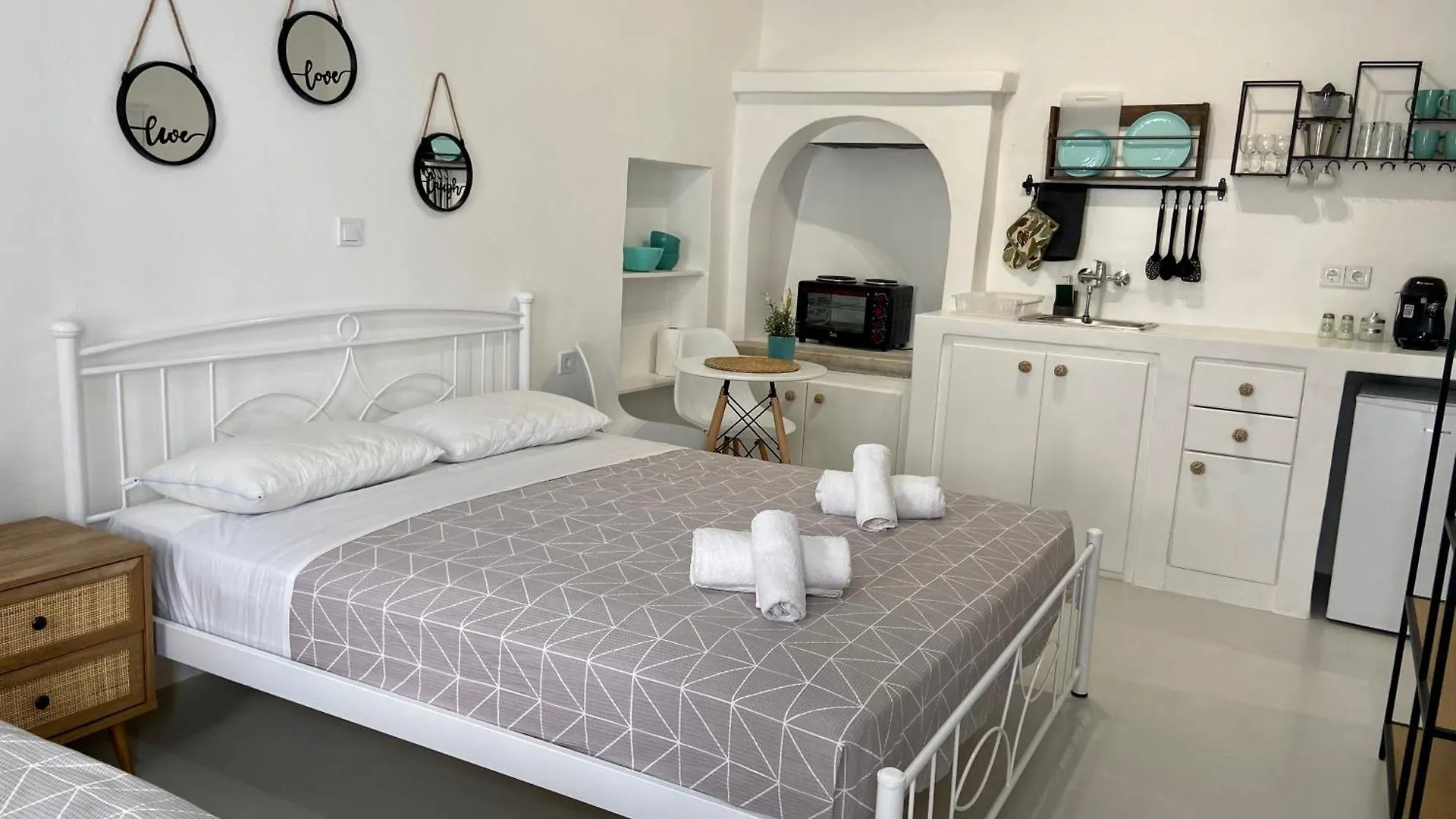 Elenita'S Mykonos Town Flat Apartment Greece