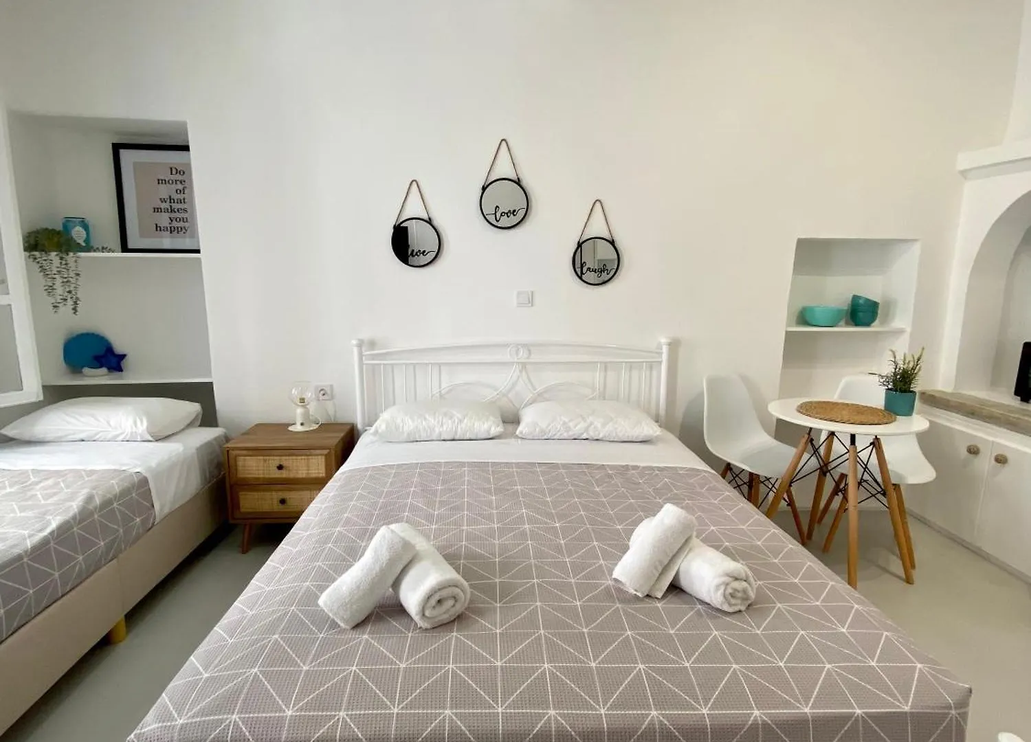 Elenita'S Mykonos Town Flat Apartment